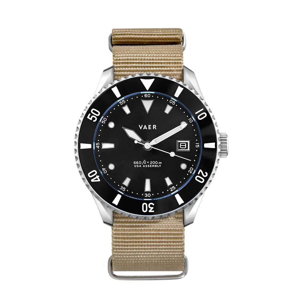 D4 Meridian - Black USA Solar 42mm